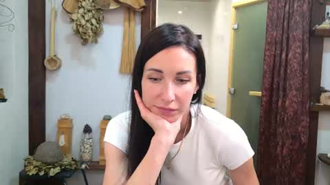 LinaLivee online show from 07.30.26