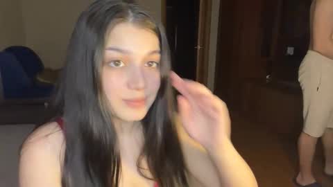 Nicolas and Lina online show from 10.18.25