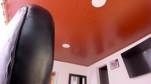 Snapshot of linaresjesica chatting on 01.06.25 Jessi Freelance Model online show from 01.06.25