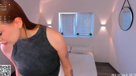 lina online show from 11.22.25