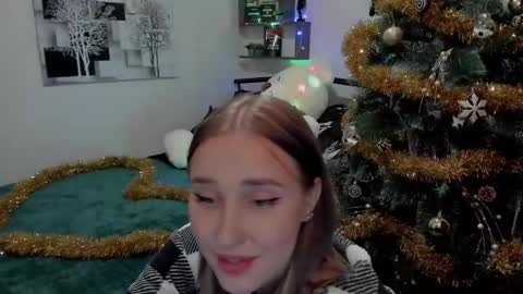 Lina online show from 12.20.24