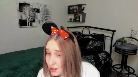 Lina online show from 03.06.25