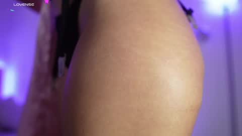 Snapshot of lincy_rios chatting on 10.08.25 Lincy Rios online show from 10.08.25