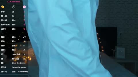 Linda  GMT2 Mon Tu Fri Sa Su  0300am-1000 am online show from 01.26.25