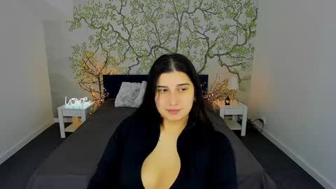 Linda online show from 01.26.25