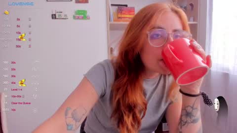 Giggles  online show from 02.23.25