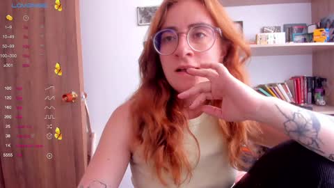 Giggles  online show from 02.28.25