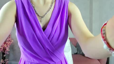 Snapshot of linda_jonys chatting on 04.23.26 Linda online show from 04.23.26