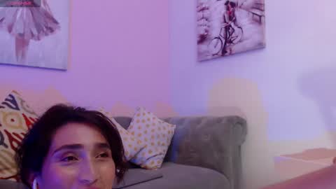 Maria Paula online show from 12.23.24