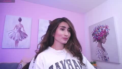 Maria Paula online show from 10.06.25