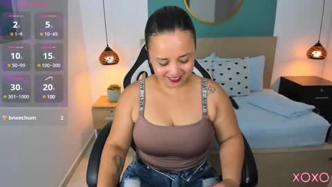 L I N D A online show from 03.06.25