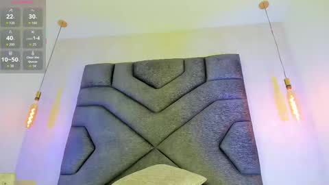 Linda Saenz online show from 04.18.26