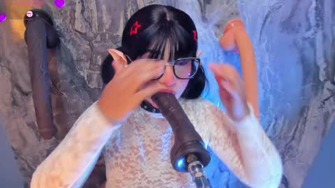 linda_sofi__ online show from 04.09.26