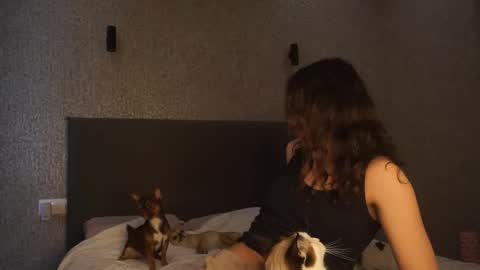 Linda online show from 03.22.26