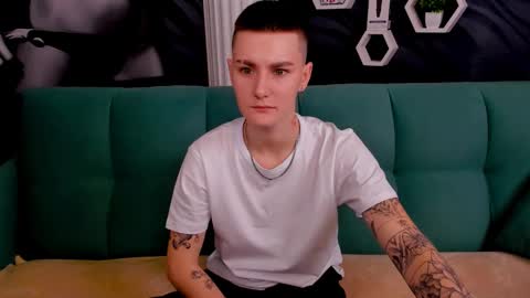 lindabryantt online show from 02.11.25