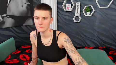 lindabryantt online show from 02.24.25