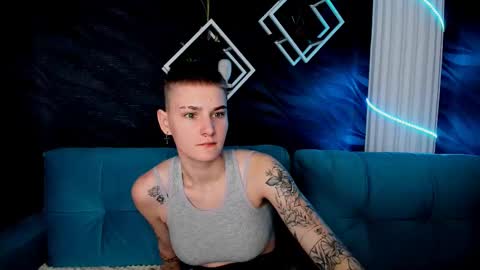 lindabryantt online show from 03.12.25