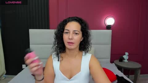 Linda online show from 09.18.25