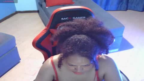 Hot Butterfly online show from 01.12.26