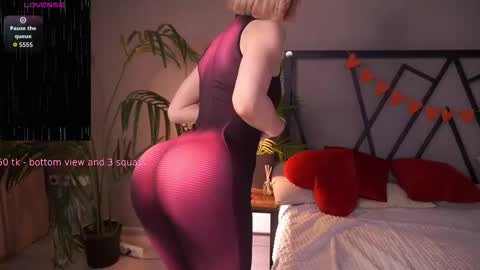 your Linda is back online show from 09.28.25