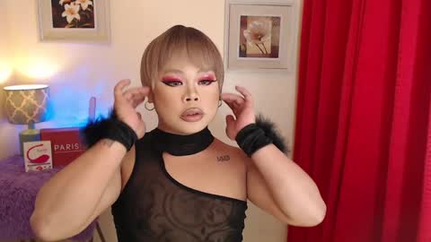 Lindsay online show from 02.05.25