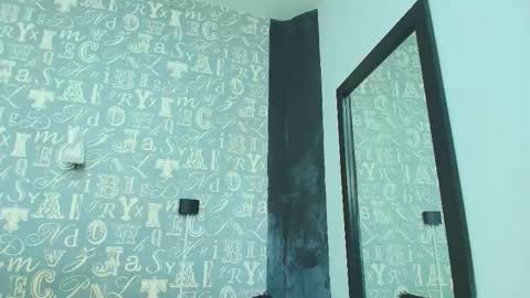  Lindsey  online show from 12.15.25