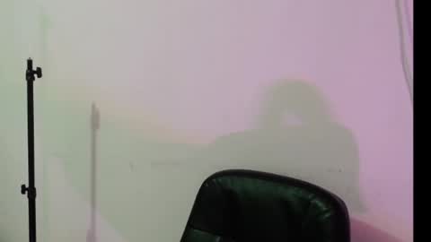 lindsey_2023 online show from 12.14.24