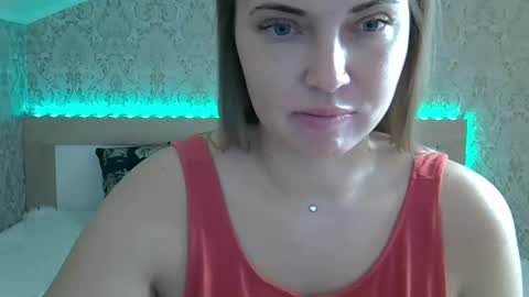 Anna online show from 12.04.24