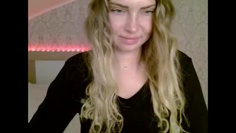 Anna online show from 01.03.25