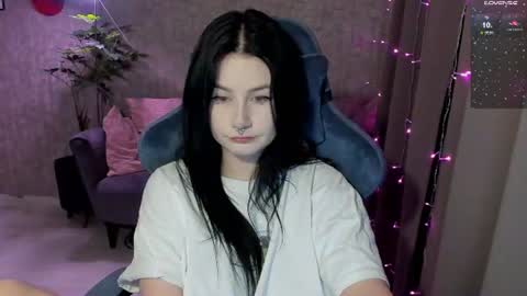 Snapshot of line_green chatting on 07.14.26 Lina online show from 07.14.26