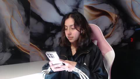 ling ling24 online show from 10.15.25