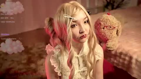 Linh -   online show from 07.09.26