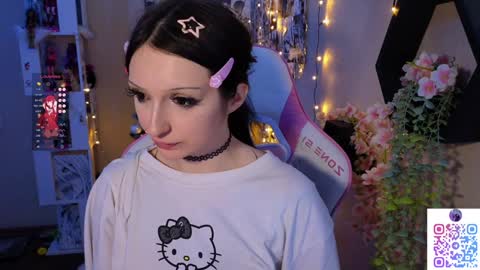 Snapshot of liniq chatting on 02.08.25 Lina online show from 02.08.25