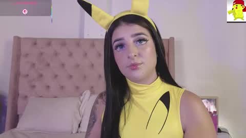 Snapshot of linoshka_1 chatting on 11.07.25 Luciana online show from 11.07.25