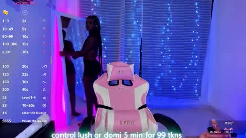 Snapshot of linsyadams chatting on 10.28.25 online show from 10.28.25