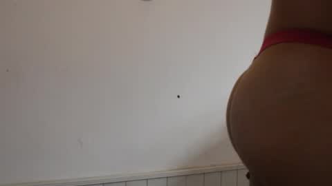 Snapshot of liohub chatting on 12.01.25 Lio Hub online show from 12.01.25