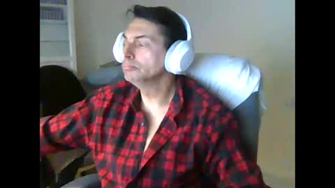 Snapshot of liongr69 chatting on 02.06.25 liongr69 online show from 02.06.25