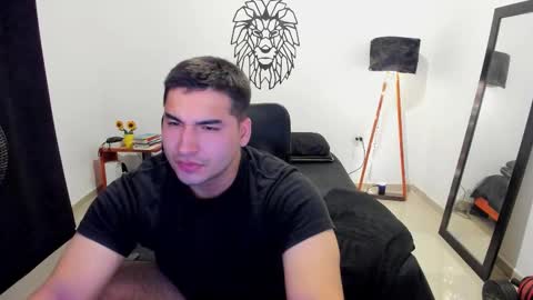 Snapshot of lionn_kingg chatting on 11.09.25 Lion online show from 11.09.25