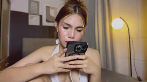 Snapshot of lioraeofophirxx chatting on 02.10.26 Liora of Ophir online show from 02.10.26