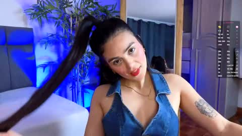 Snapshot of liorasterling chatting on 04.29.26 liorasterling online show from 04.29.26