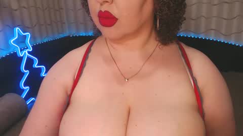 LIpsAddiction online show from 12.25.24