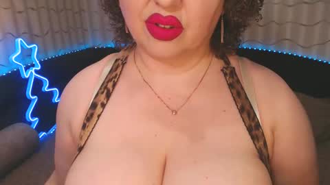 LIpsAddiction online show from 12.27.24