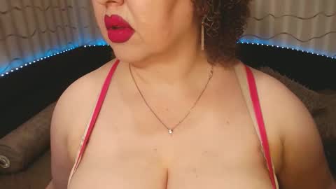 LIpsAddiction online show from 11.11.25