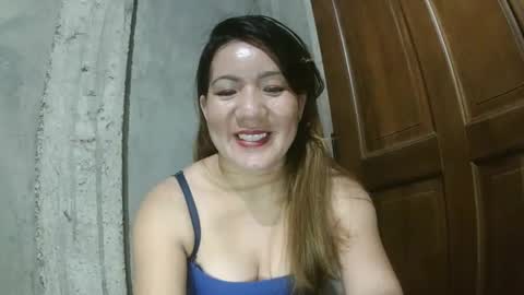 im cherry online show from 01.08.25