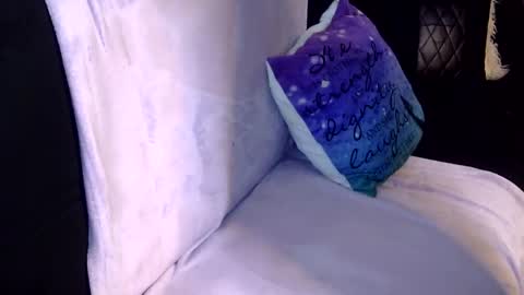 Transexual Elixir online show from 09.28.25