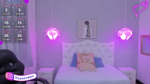Lisa online show from 12.24.24