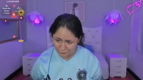 Snapshot of lisa7_7 chatting on 11.10.25 Lisa online show from 11.10.25