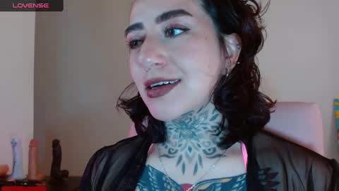 Lisa online show from 02.05.25