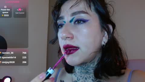 Lisa online show from 02.06.25