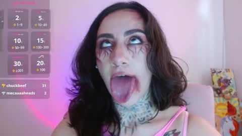 Lisa online show from 10.24.25